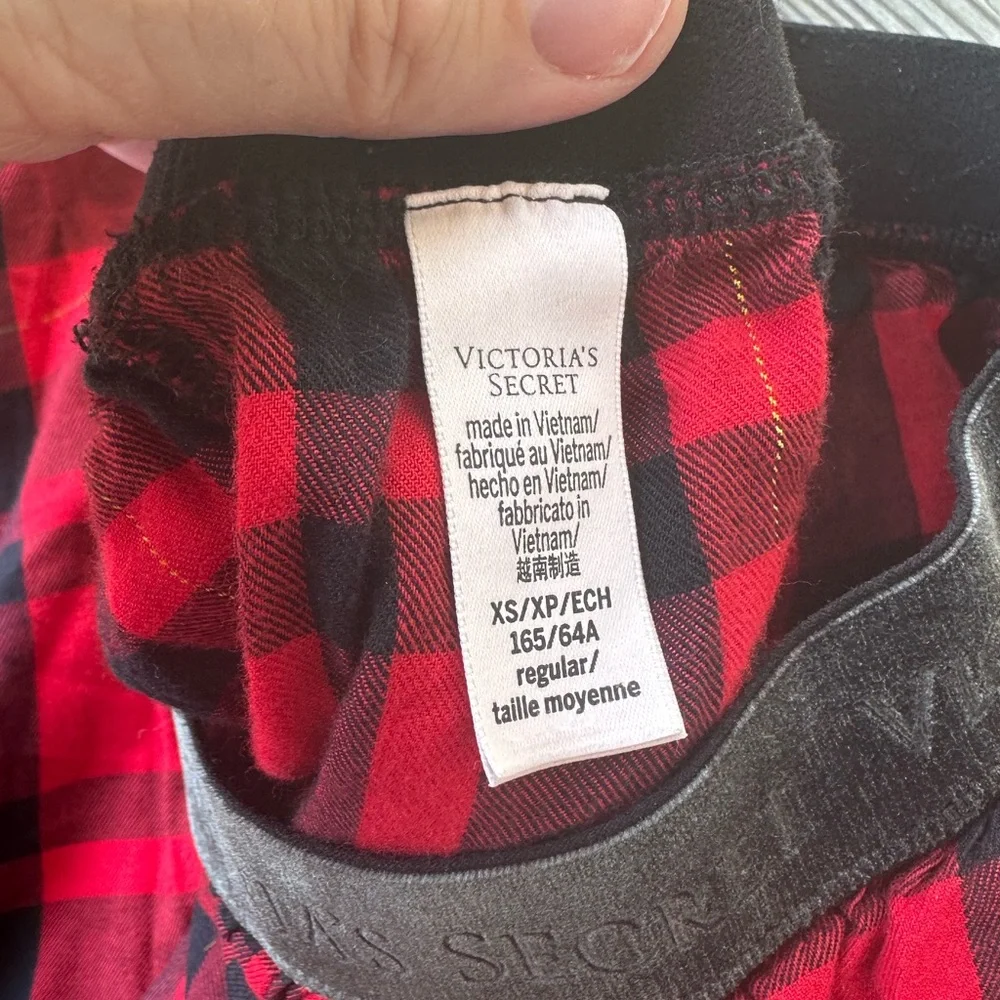 Victoria's Secret Red and Black Plaid Pajama Pants‎ XS